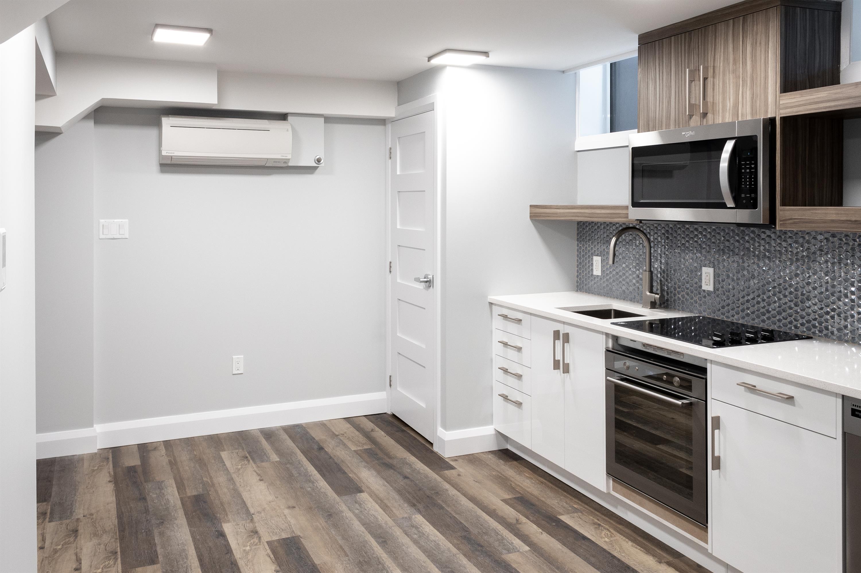 534 Lisgar Street - 7